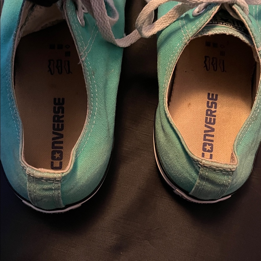 Converse Aqua Low-Top Sneakers - Picture 4 of 5